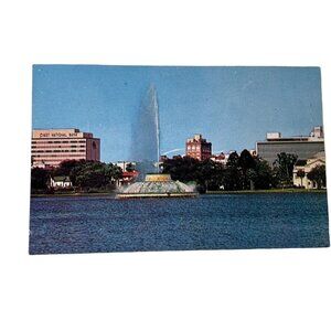 Vintage Postcard Orlando Florida Lake Eola Centennial Fountain Plastichrome u